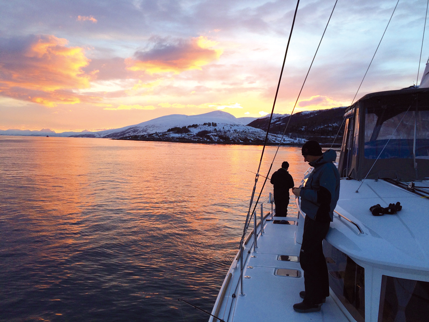 Catamaran cruising : Norway and its fjords