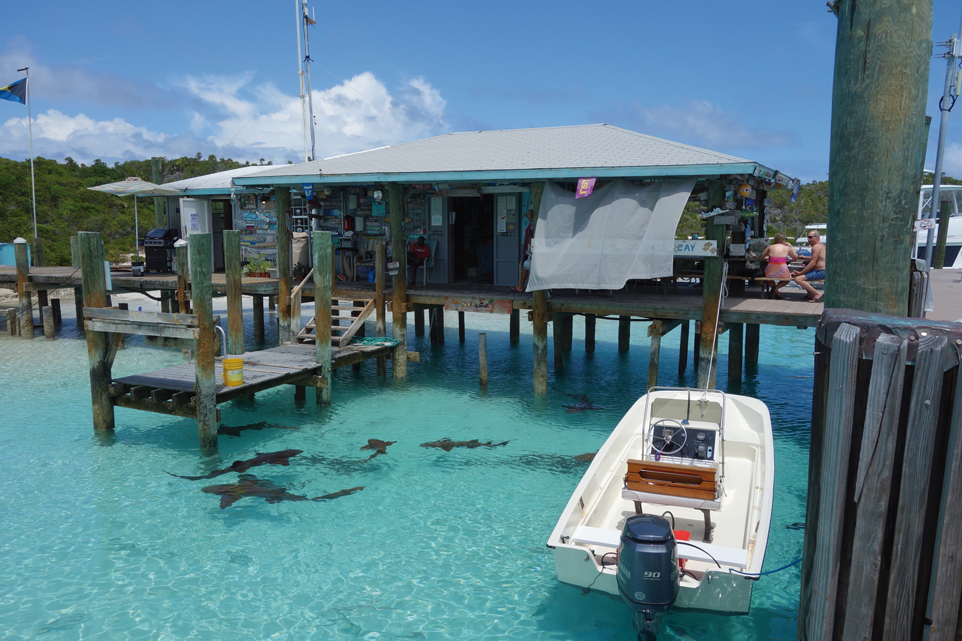 Destination Bahamas catamaran cruising