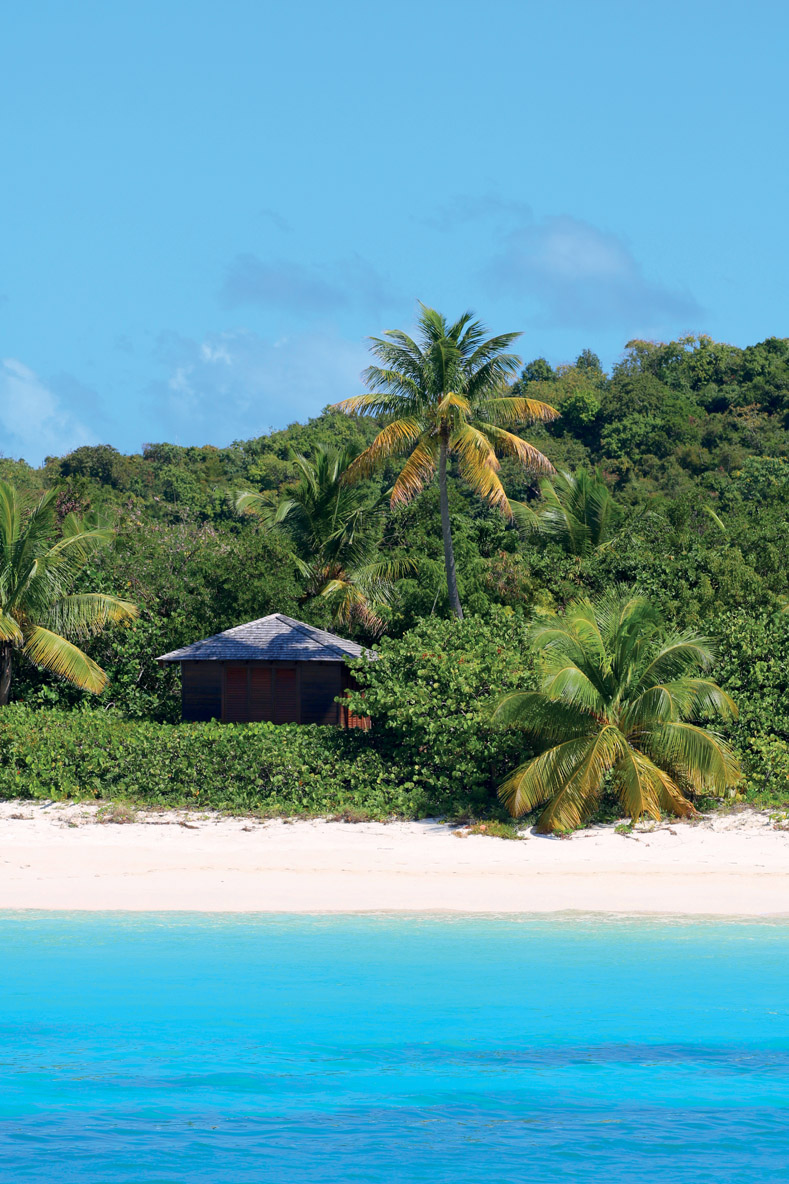 Access to the beach of Guana Island is tolerated, but no further because the island is owned by a high-end hotel.