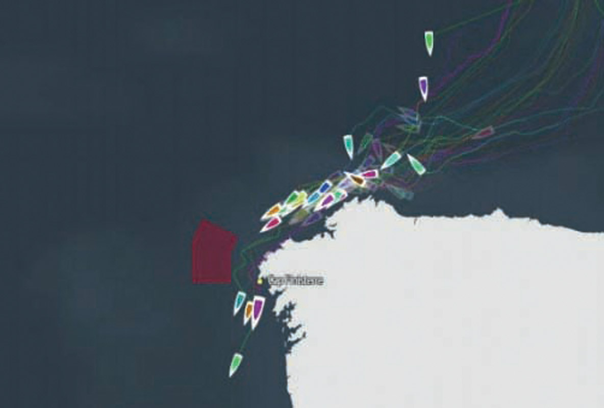 While sailing around Cape Finistère in late September 2021, 4 of the 90 participants in the Transat 6.50 had an interaction with killer whales. Only one had to stop for repairs.