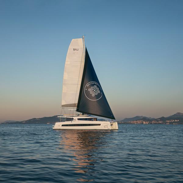The fairly lightweight Bali 5.8 performs well in light airs when under gennaker.