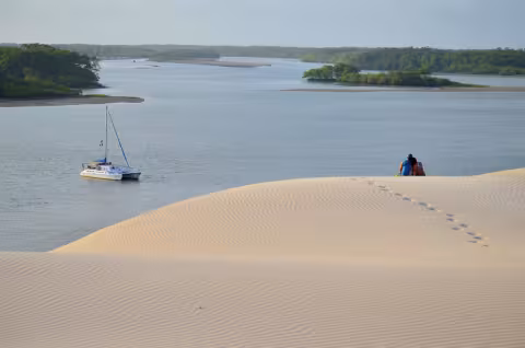 In an anchorage at Ilha dos Lençois. A totally tranquil spot…   
