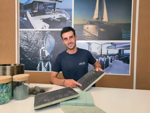 Bio-sourced and eco-responsible materials are Windelo’s DNA. Basalt is used  extensively in the structure of the hulls.