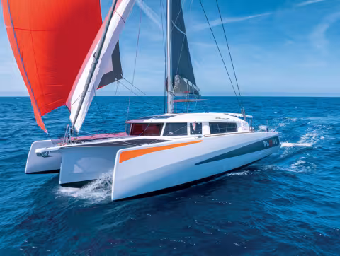 Brieuc is no stranger to single-handing lengthy ocean passages. 
With the spinnaker, staysail, and drone in the air, it’s even better!