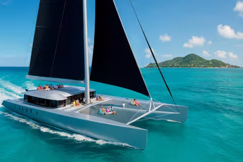 The Team Adventure project features a central nacelle behind the mast.