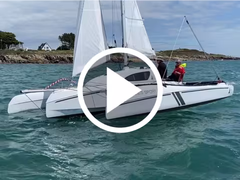 ASTUS 22.5 Trimaran - Boat Review Teaser - Multihulls World