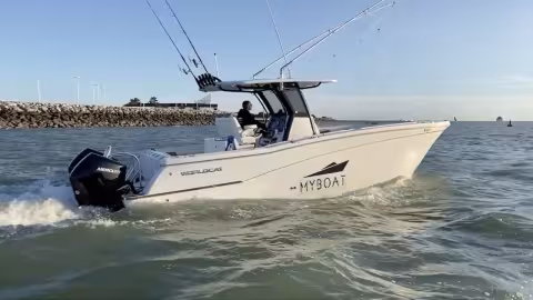 WORLDCAT 280CC-X Catamaran - Mercury 2 x 200 HP - Boat Review