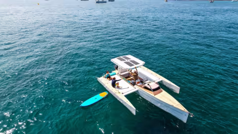 ORPHIE 29 - Pocket-Sized Electric Trimaran For Day Sailing - Multihulls World