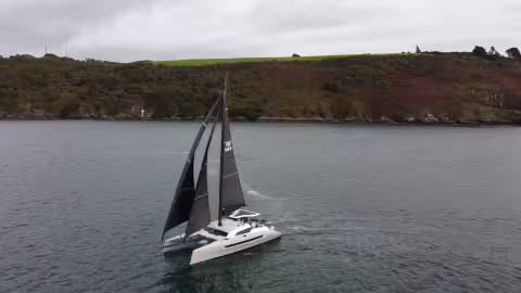 DAZCAT 1295 Catamaran - Boat Review Teaser - Multihulls World
