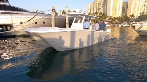 INVINCIBLE 33 Powercat - Boat Review Teaser - Multihulls World