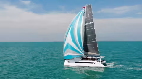 SEAWIND 1370 Catamaran - Walkthrough - Multihulls World