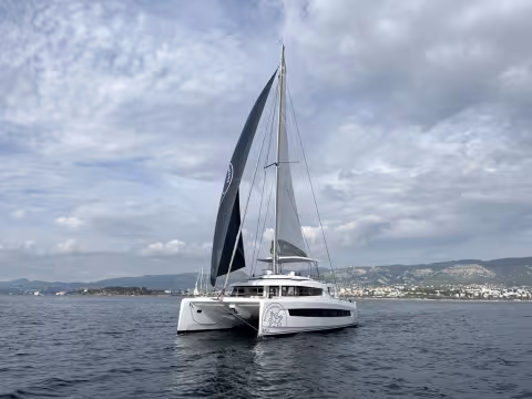 BALI 5.8 Catamaran | Boat Review Teaser | Multihulls World