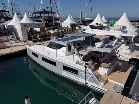 Aventura 37 Explorer | Is “Slow Life” Cruising (Finally) Going to Catch On? | Multihulls World