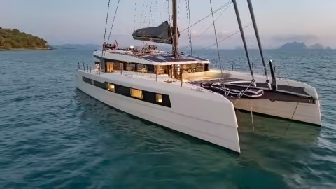 MC75 | Touching Over 29 knots | Multihulls World
