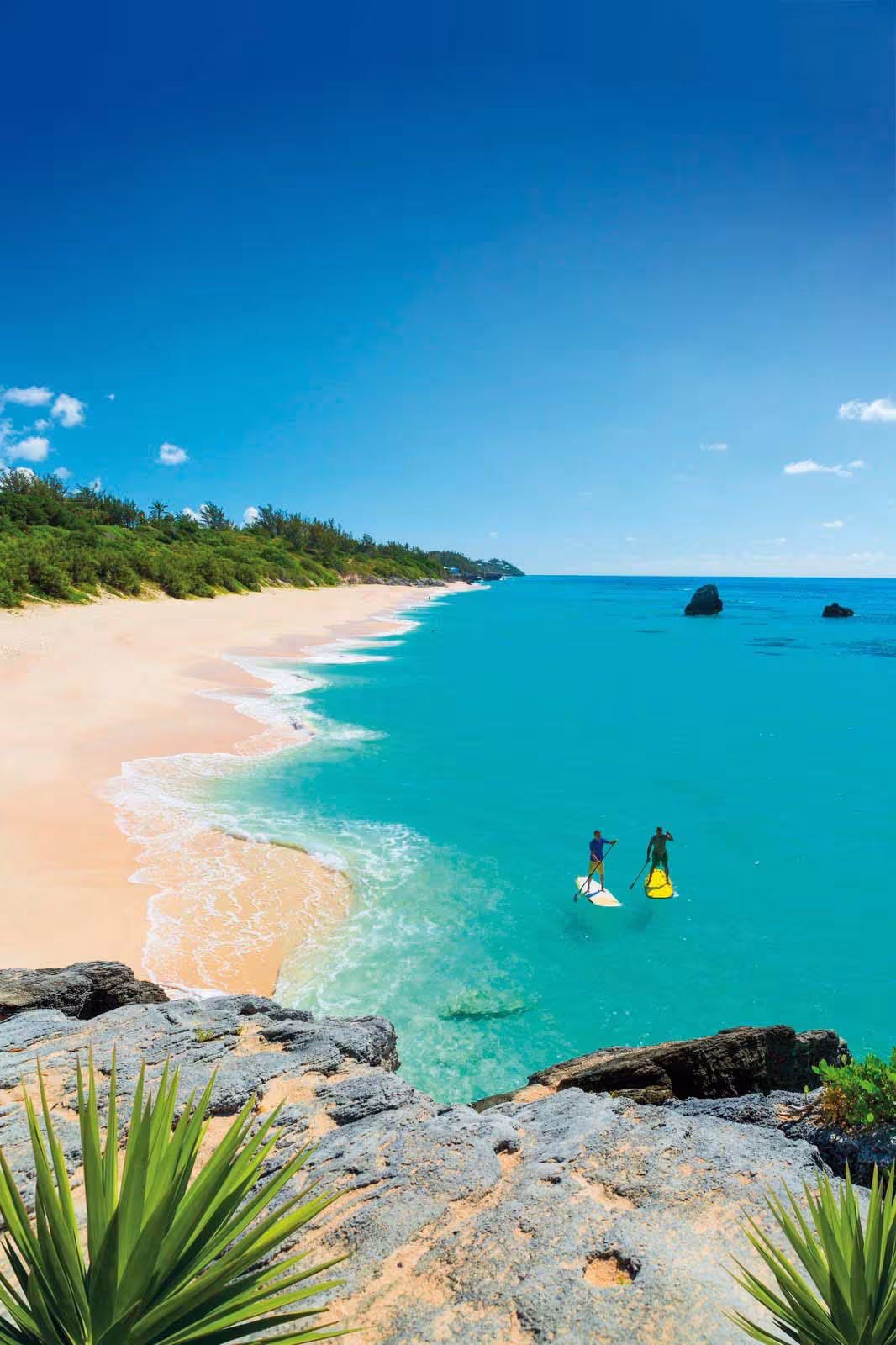 Protected waters, but also well defended by coral outcrops and reefs. You should really get to know these waters before taking them on!