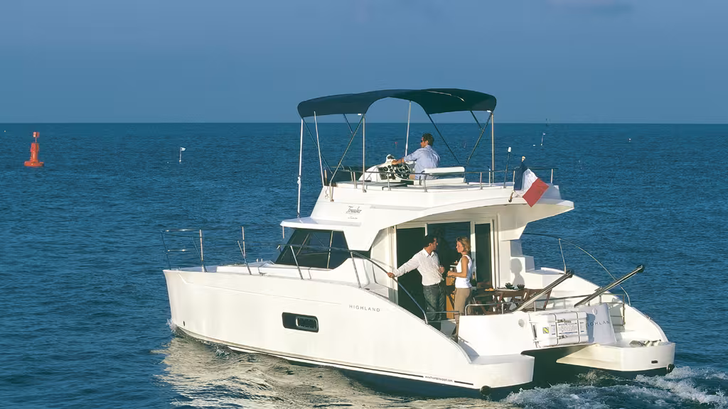 The most you’ll get from a Highland? A range of 1,000 miles at 6 knots. 