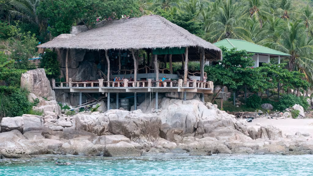 On all the beaches, even on the most remote of the islands, you will find a restaurant where you can delight in the sublime Thai cuisine.