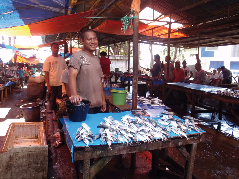 The obligatory visit to the “pasar”, the traditional Indonesian market…