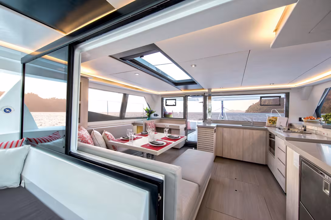 Panoramic visibility, depth of field and light characteristics of the new 45! Note the deckhead hatch (with a blackout blind)