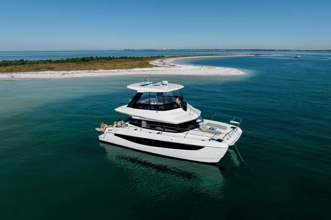 Designed for cruising, the Aquila is also a great leisure platform,  well thought out for enjoying a quiet anchorage.