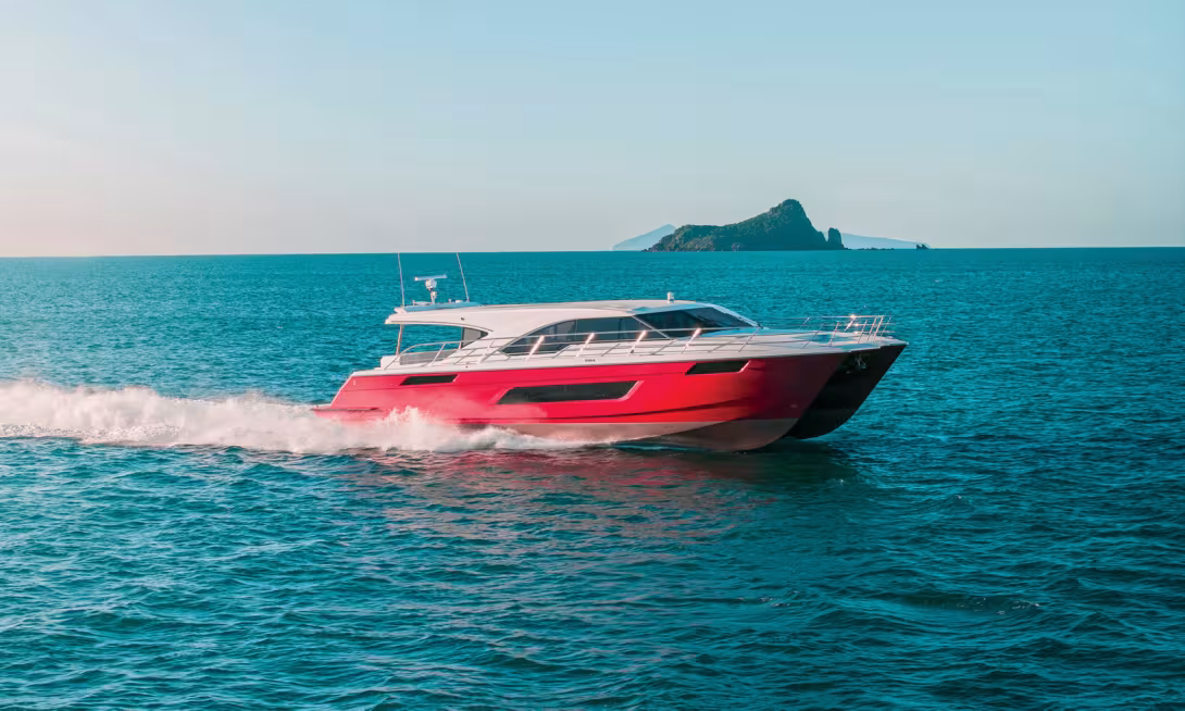The New Zealand built Voodoo XF75 combines a lean composite build with innovative foils to create a remarkable long-range performance craft.