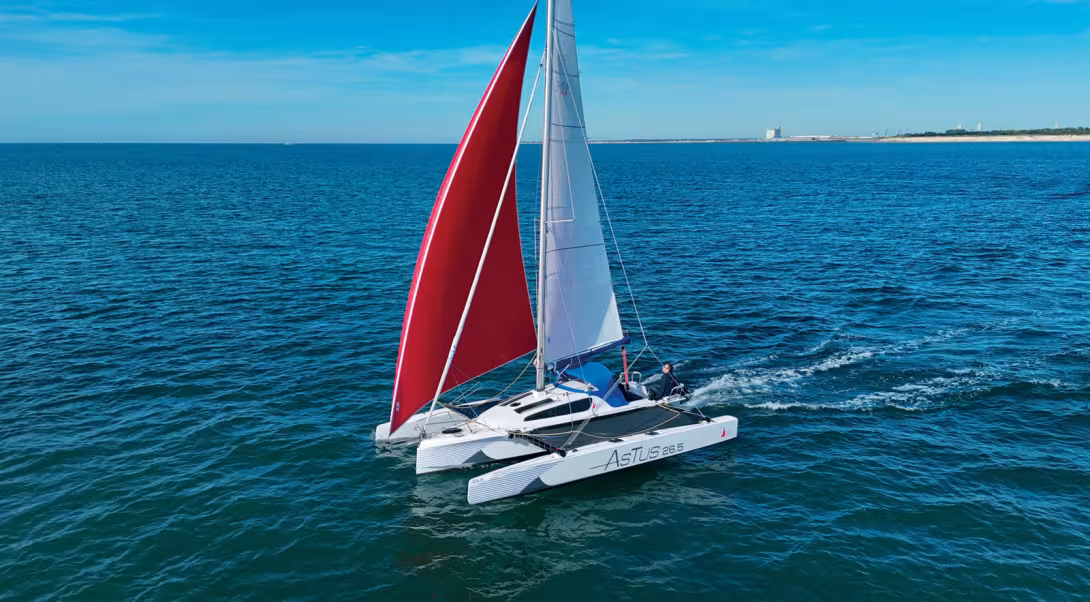 The VPLP design, understated and sleek, is a great success