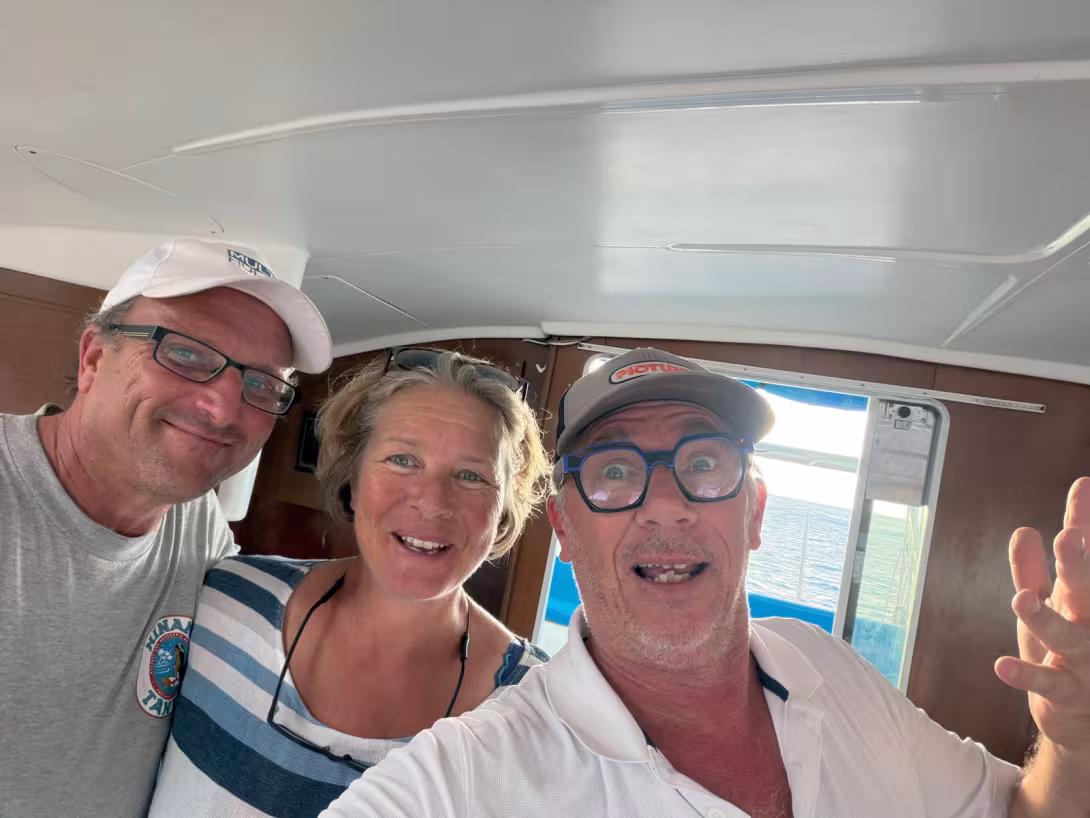 Graham and Lorraine welcome me aboard their Caiperinha, registered in Saint-Malo, France, but purchased in 2024 in Martinique.
