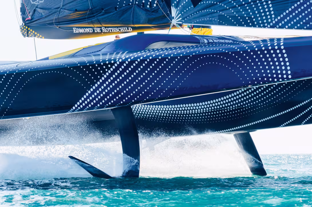 © Y.Riou/© E.Stichelbaut / polaRYSE / GITANA SA. This Y-shaped pendulum foil, inspired by America's Cup yachts, features an unprecedented span of 32'10" (10 m).